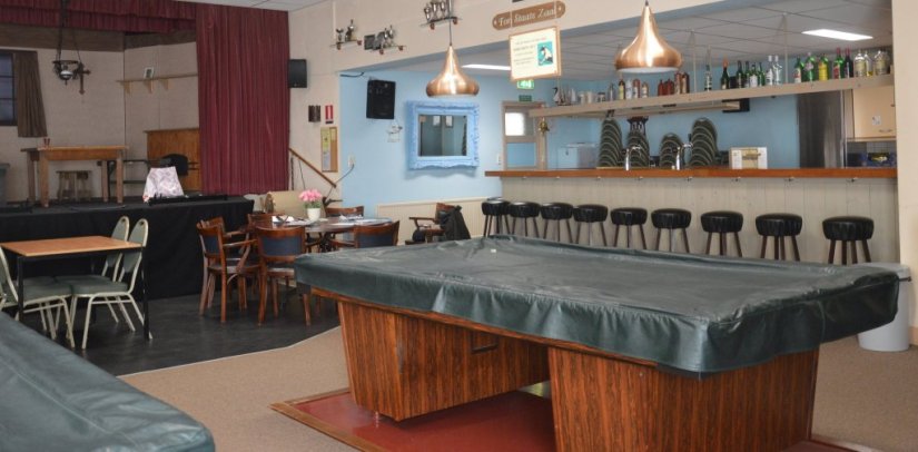 Ton Staats Zaal - klein